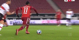 【德甲】格纳布里戴帽+助攻莱万双响 拜仁5比0客胜