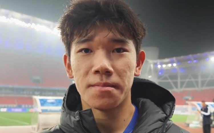 开云体育入口-三镇小将姜利勋：中超首秀还是有点放不开，教练一直在给我鼓励