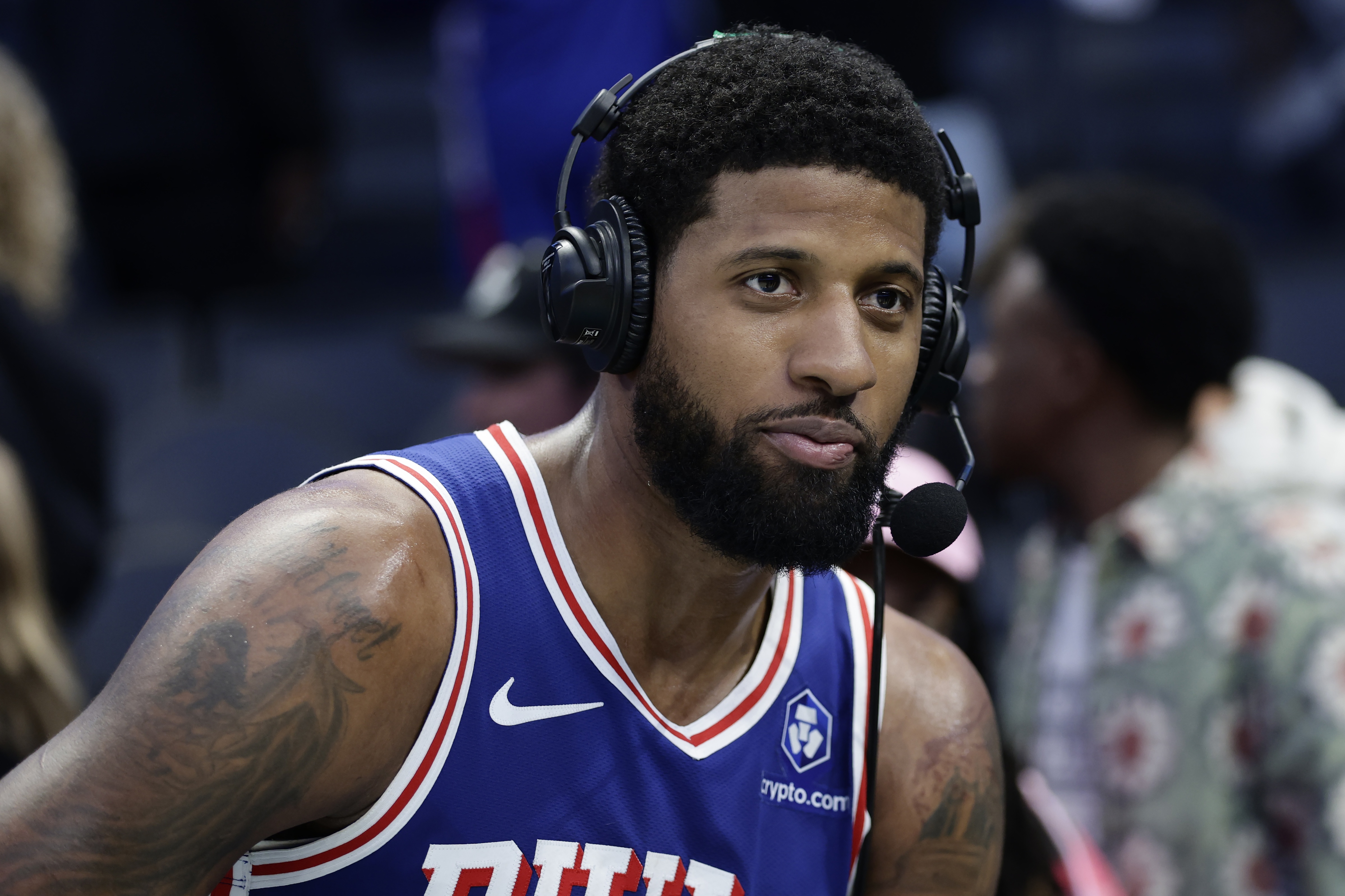 开云体育入口-乔治谈76人球迷：在这里打球充满乐趣 我已完全融入其中